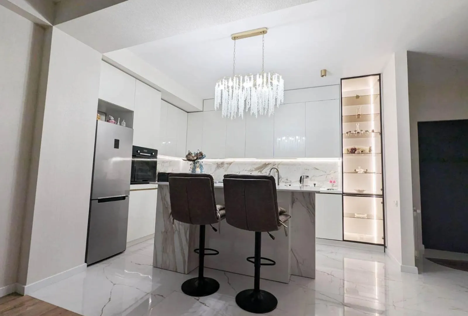 Kikvidze Parkside Residence location